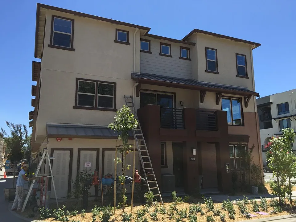 2939 Kaiser Dr