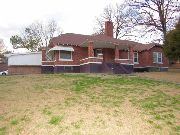 521 Troy Ave, Dyersburg, TN 38024