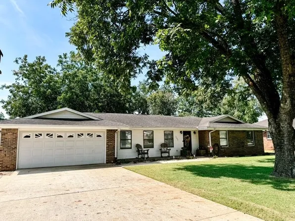 200 Francis Ave, Muscle Shoals, AL 35661