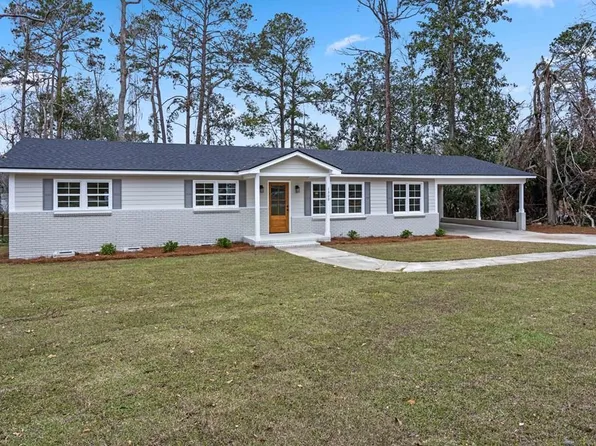 1300 Lakeview Dr, Valdosta, GA 31602