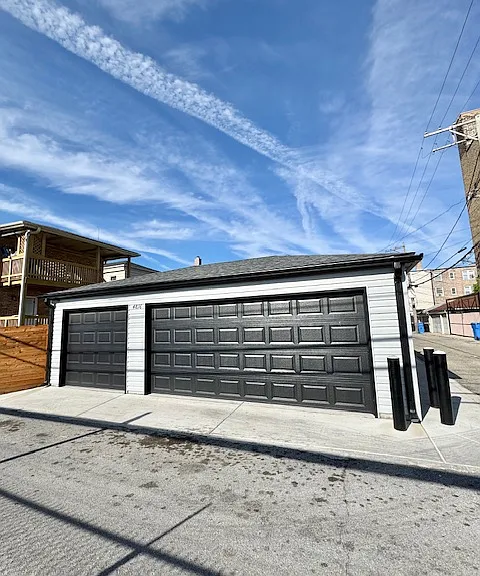 4816 W Henderson St #G — Photo 26