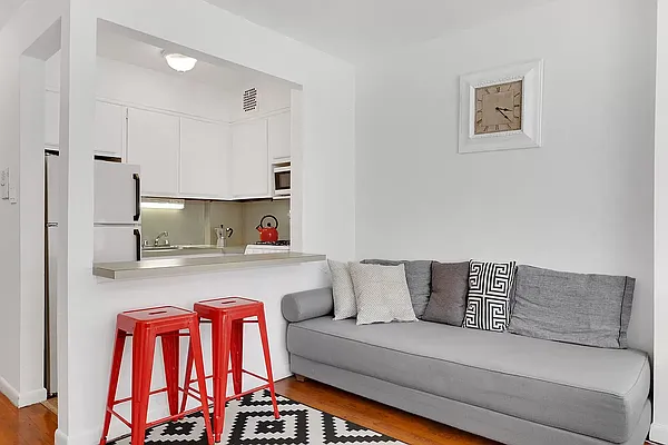 Rented by Compass | media 34