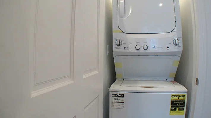 Rented by Keller Williams NYC | media 20