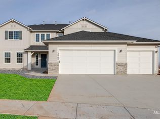 3840 E Jamestown Dr, Nampa, ID 83686