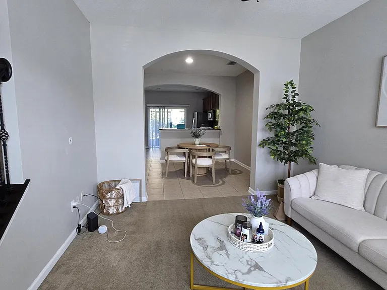 13035 Sunset Lake Dr — Photo 3