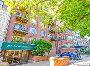 435 W Oakdale Ave APT 4B, Chicago, IL 60657