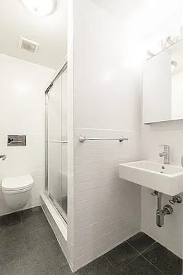 Rented by Bond New York | media 13