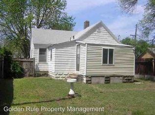 1012 S Walnut St, Hutchinson, KS 67501
