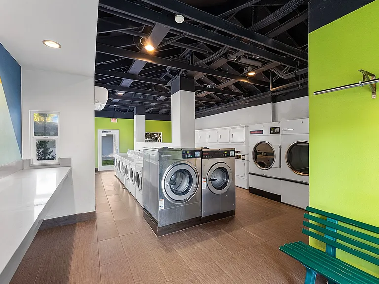 Pacific Palms Apartment Homes — Photo 16