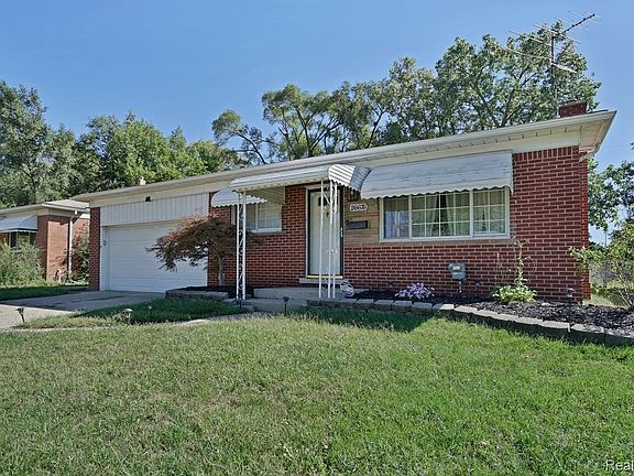 3rd image of 26676 Richard Dr