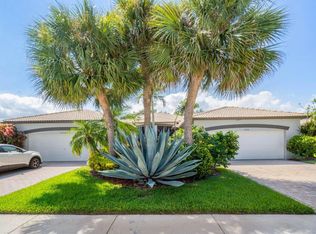 10765 Royal Caribbean Cir, Boynton Beach, FL 33437