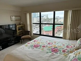 2 bed, 2.0 bath, 1293 sqft, $6,500 — Photo 4