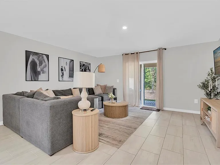 10155 Gentle Rain Dr — Photo 4