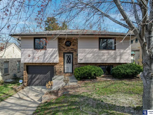 1812 Pawnee St, Lincoln, NE 68502