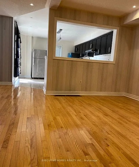 3883 Manatee Way — Photo 3