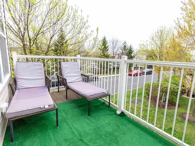 40 Mallard Pl — Photo 9