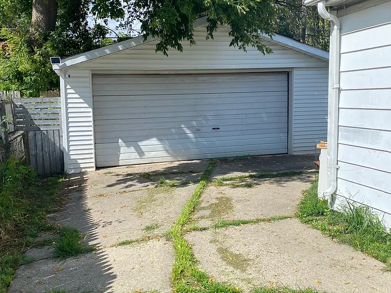 11051 Studebaker Ave — Photo 18
