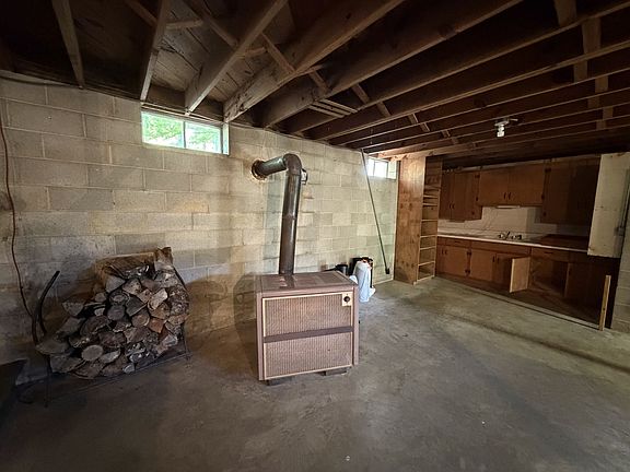 32nd image of 5170 Steam Mill Hollow Rd