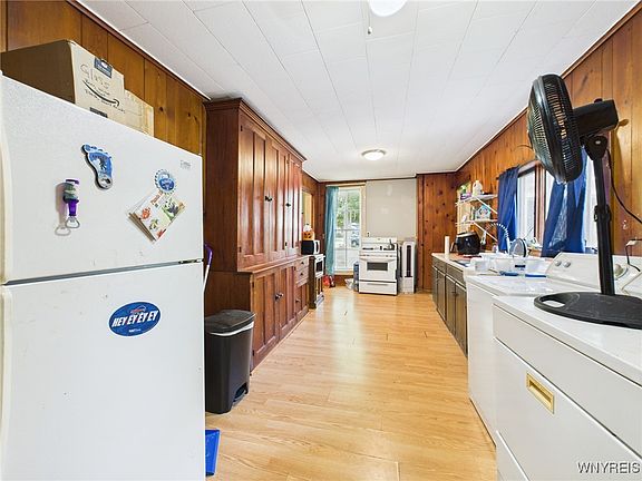 17th image of this home