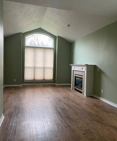 1777 Lambert St NW — Photo 3