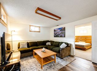 784 Urban St #B, Golden, CO 80401