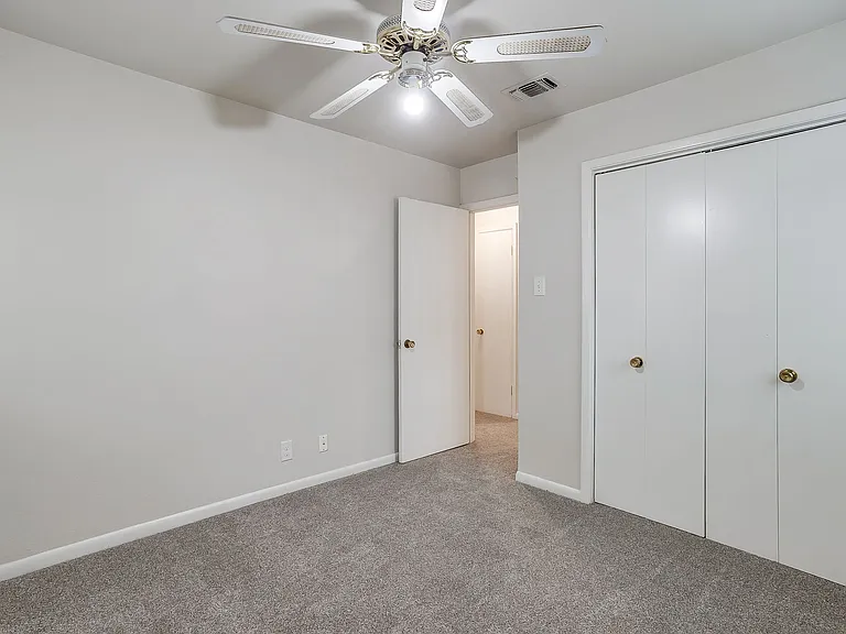 816 E Mustang St — Photo 28