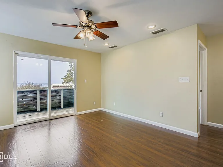 3323 Augusta Blvd — Photo 15