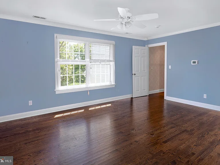 3 Maidstone Ct — Photo 23