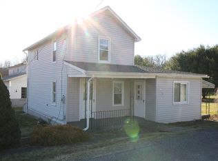 913 Cavalry St, Ligonier, PA 15658