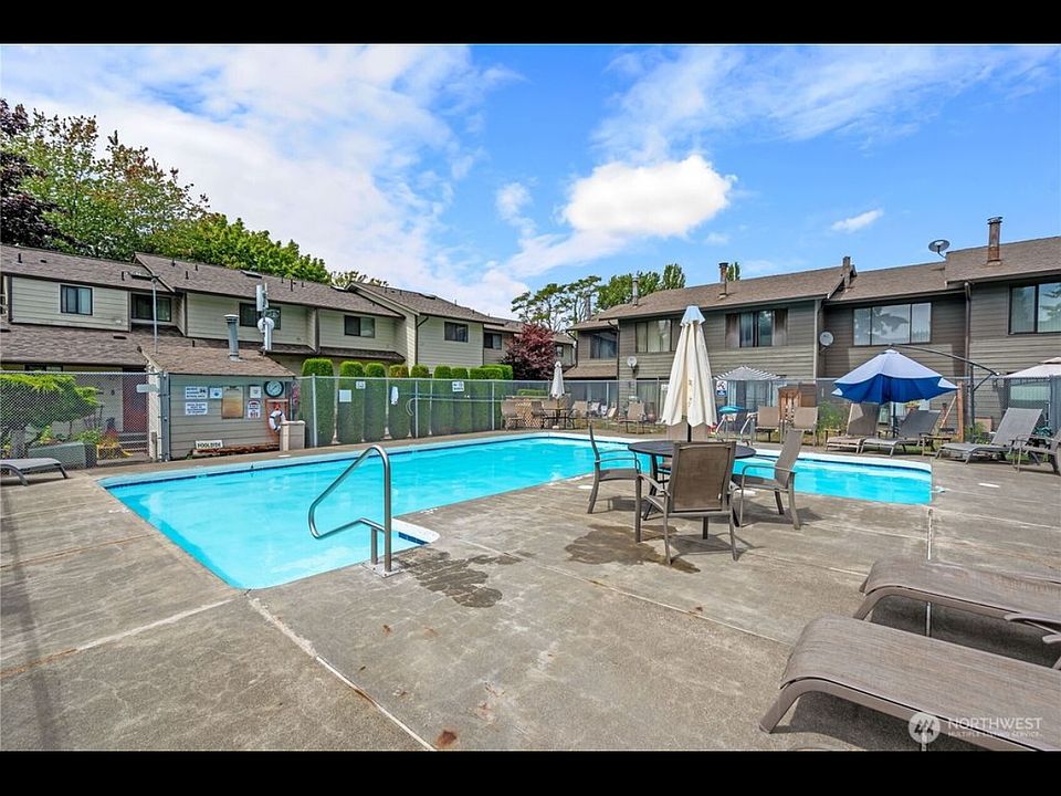 1st image of 7650 Birch Bay Dr #3