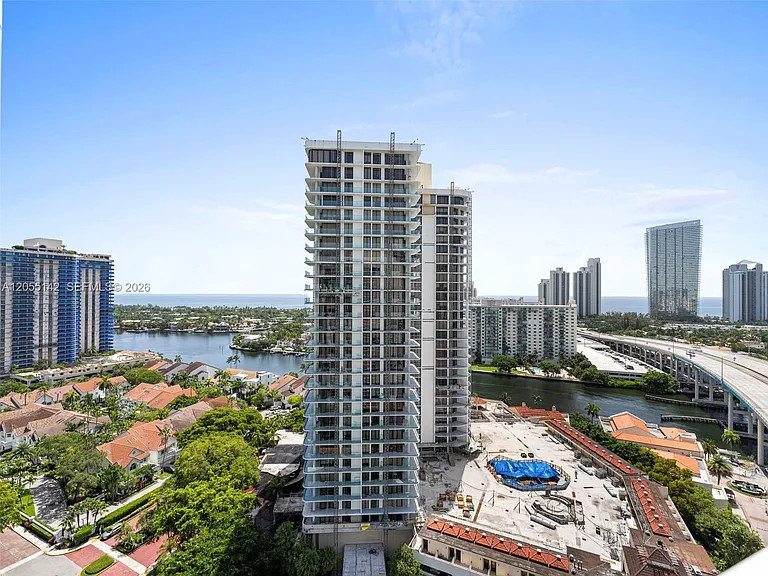 19400 Turnberry Way #1911 — Photo 45