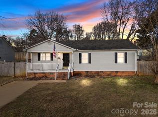 1010 Oakmont Ct, Salisbury, NC 28146