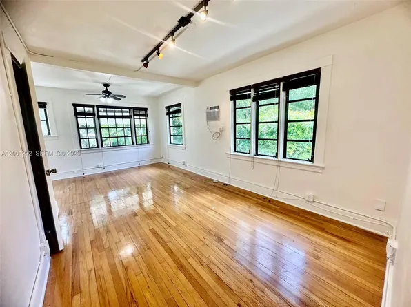 3712 Anderson Rd, Coral Gables, FL