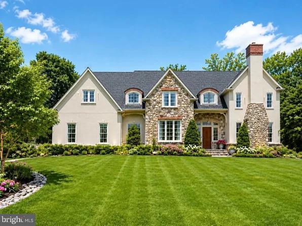 5 Pemberton Ln, Doylestown, PA 18901