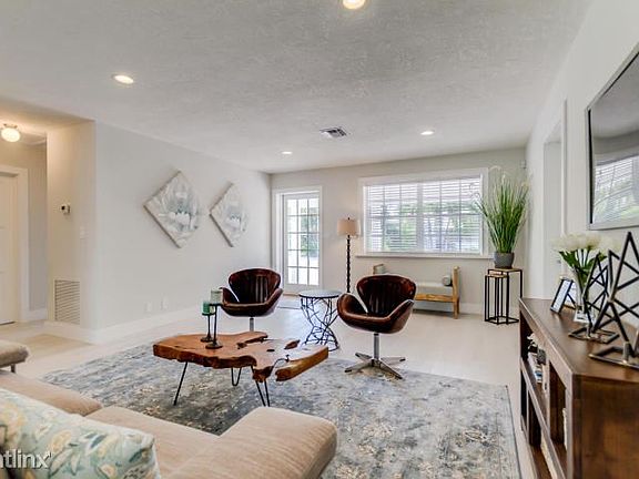 20180118161835804117000000-o