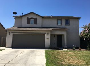 4317 W Elkhorn Ave, Visalia, CA 93277