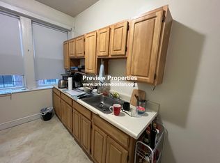 1715 Commonwealth Ave APT 3P, Brighton, MA 02135