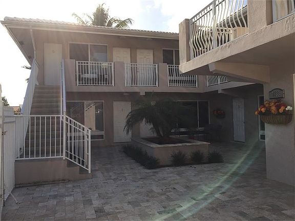2nd image of 4833 NE 23rd Ave APT 1