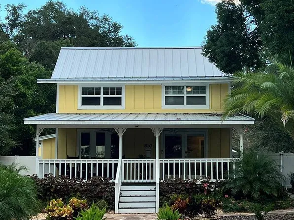 810 N Tremain St, Mount Dora, FL 32757