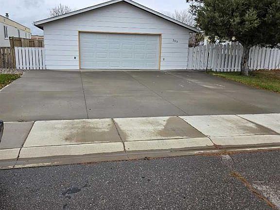 2nd image of 303 W Piron Pl