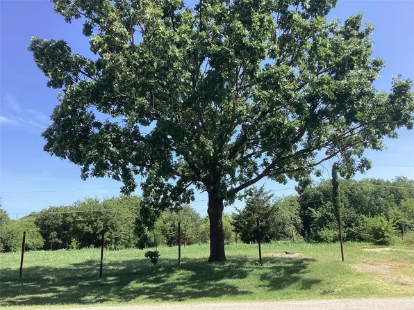 1113 Bell St, Arlington, TX 76001