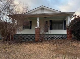 286 Coal Chute Rd, Elizabethton, TN 37643