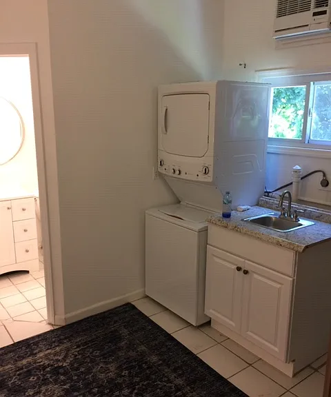 303 Old Town Rd — Photo 13