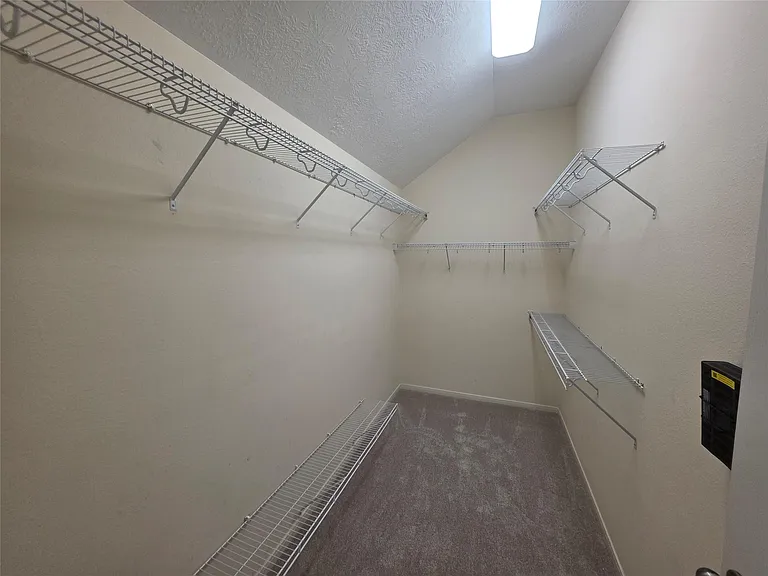 2954 Smokey Forest Ln — Photo 16