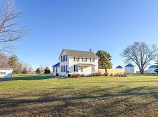 1246 E 3300 North Rd, Mansfield, IL 61854