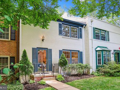 1851 Wainwright Dr, Reston, VA, 20190