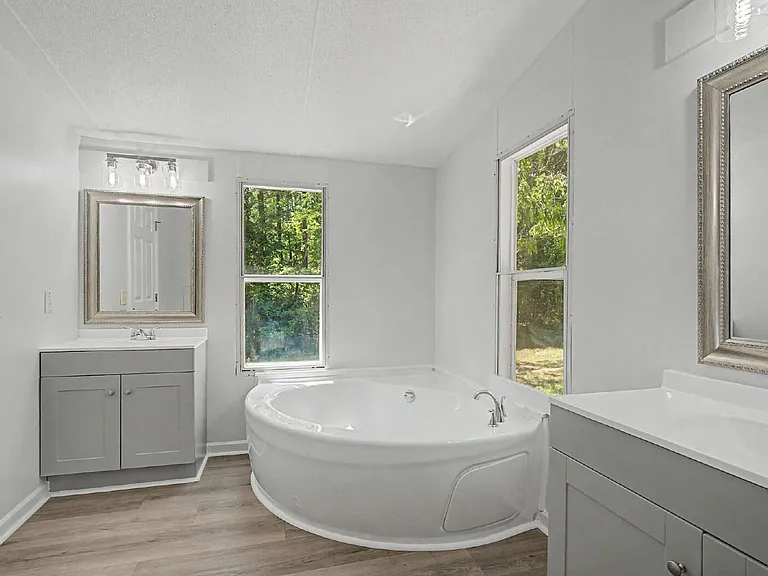1083 Lily Pad Ln — Photo 17
