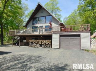 22311 N Crew Ln, Chillicothe, IL 61523