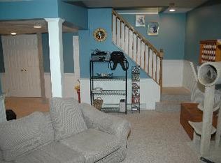 1 Evergreen Rd, Flemington, NJ 08822