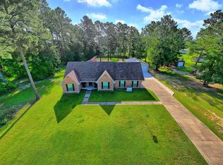 103 Bear Creek Dr, Pineland, TX 75968